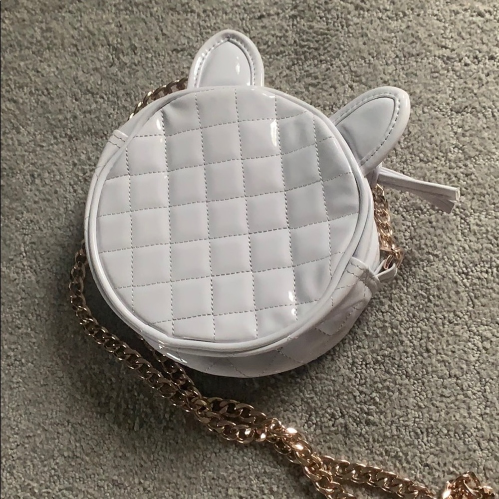 Small kitty purse with rose gold chain
